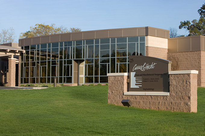 Currie & Hecht Oral Surgery Center